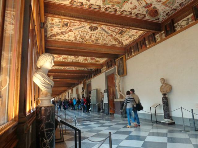 th_galleria-degli-uffizi02