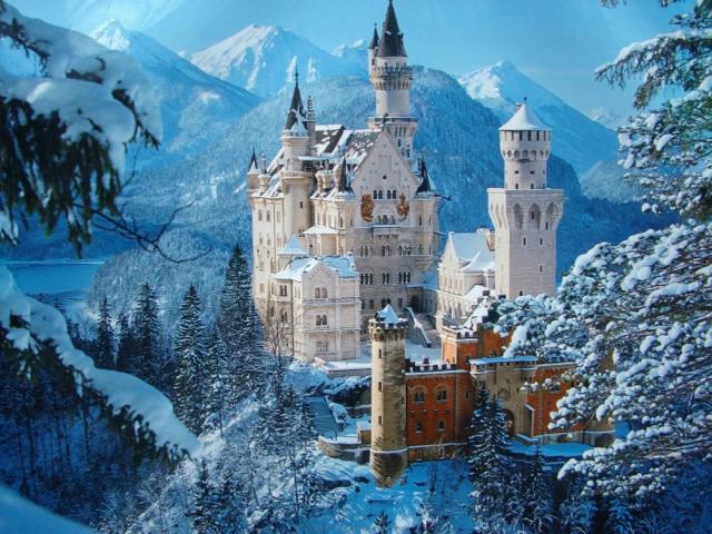 th_neuschwanstein-castle