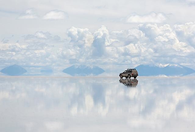 th_Salar_de_Uyuni_02