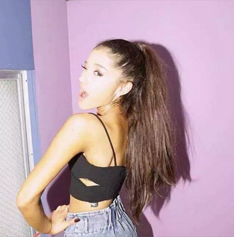 ariana 03