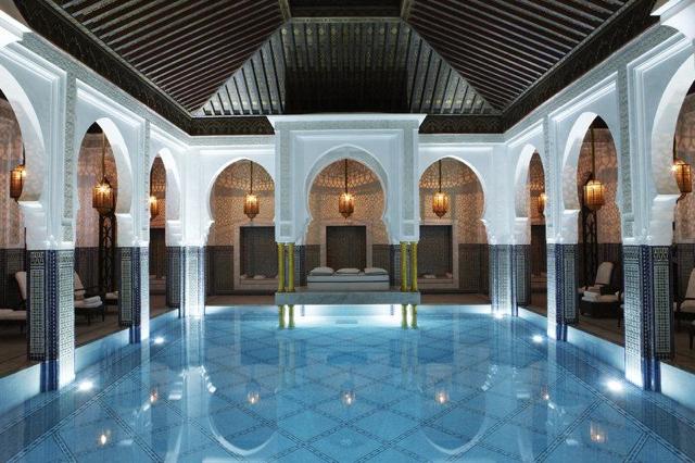 th_hotel_indoor_pools_05