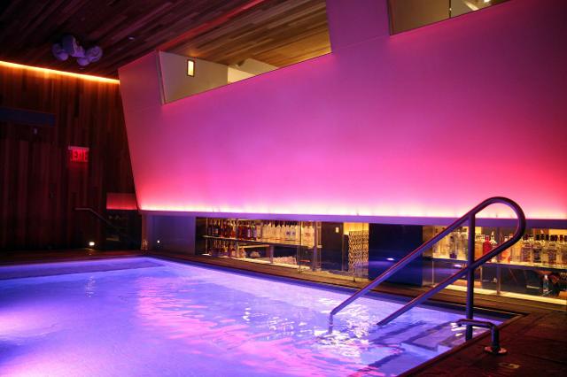 th_hotel_indoor_pools_07