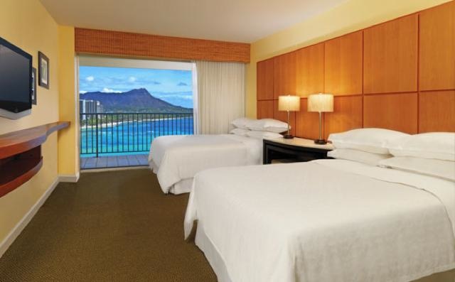 th_sheraton_waikiki_02_1