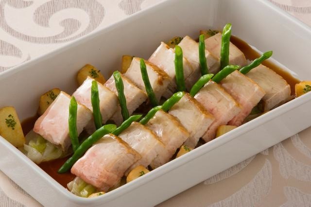 th_豚バラ肉のロースト春野菜と生姜のそーす_m