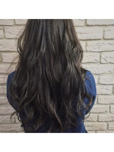 透明感とツヤ感のバランスが愛されヘアの鍵 16冬の髪色は グレージュ が可愛いんです きれいのニュース Beauty News Tokyo