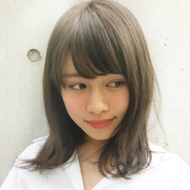 輪郭補正でお悩み解消 四角顔さんに似合う 小顔見せヘア のポイント きれいのニュース Beauty News Tokyo