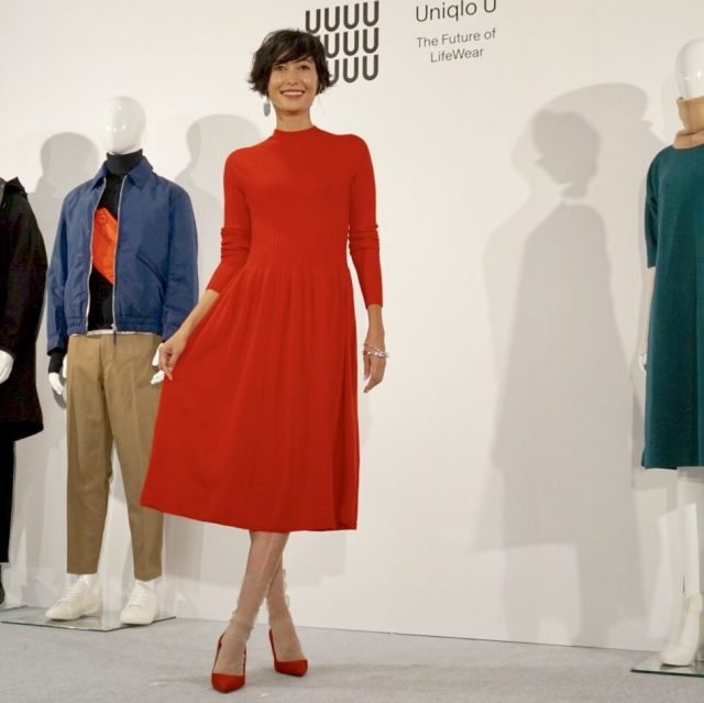 田丸麻紀さんイチオシ ユニクロ Uniqlo U 赤ニットワンピで美シルエットを実現して きれいのニュース Beauty News Tokyo